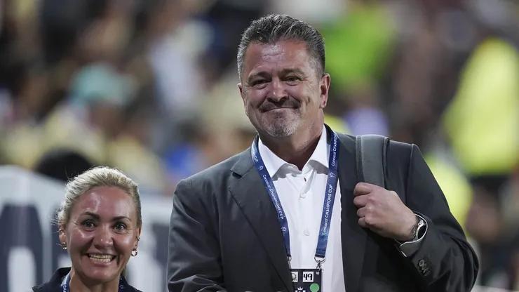 Carlos Hermosillo salió en defensa de los campeones del mundo y apuntó contra los que han puesto en duda su juego a lo largo del torneo.