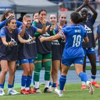 Indignación y molestia por retraso en el debut de Cruz Azul femenil