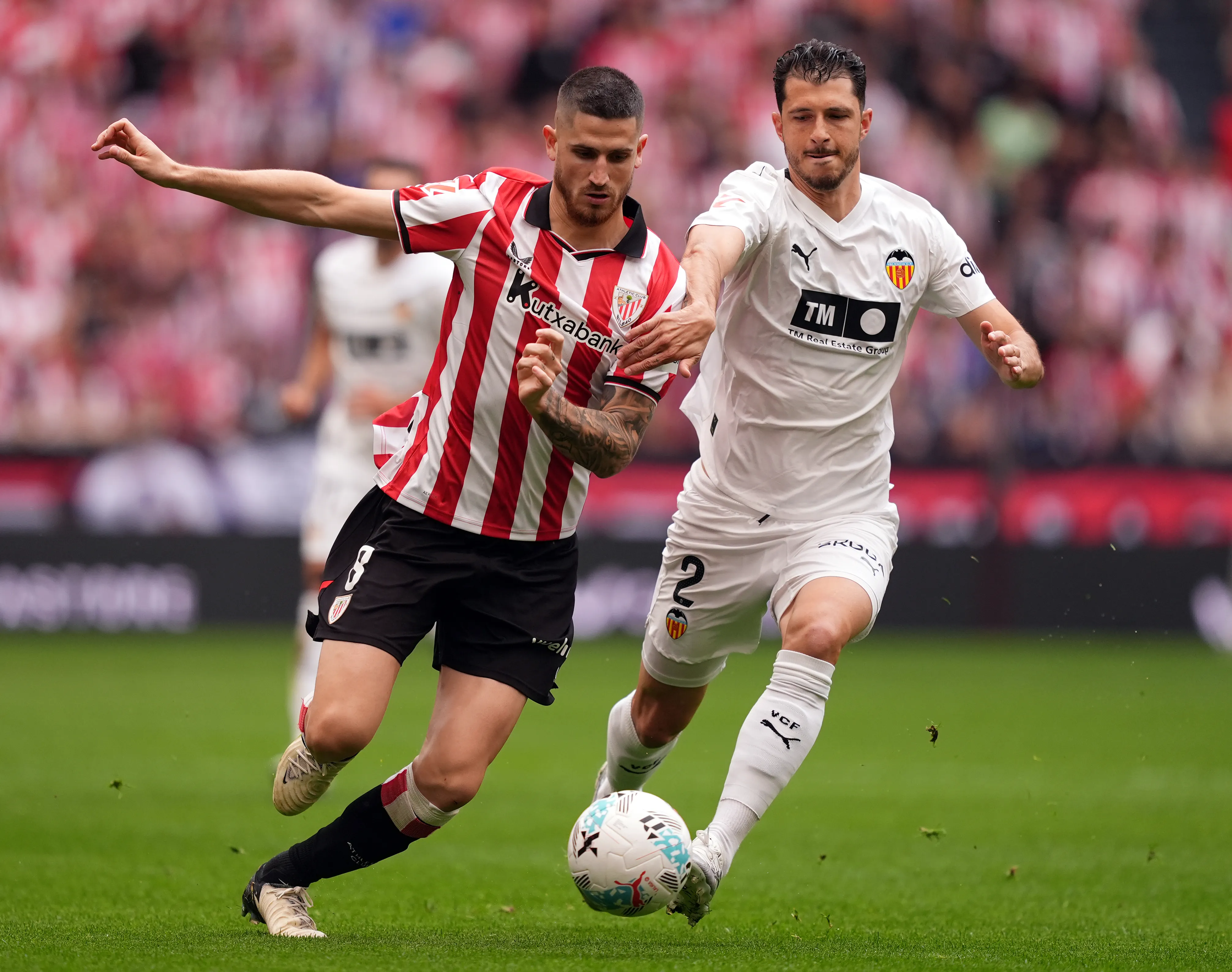 Guido Rodríguez se queda en el Valencia y esto descarta a Erik Lira (Getty Images)