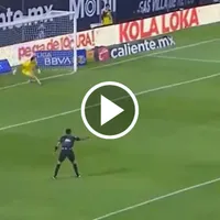 Magistral gol de penal del Toro Fernández vs. San Luis