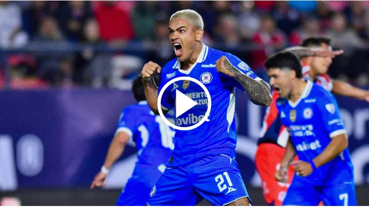 Cruz Azul remonta y derrota a San Luis por 3-2