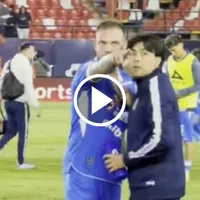 El gesto de Rodolfo Rotondi con un pequeño aficionado de Cruz Azul