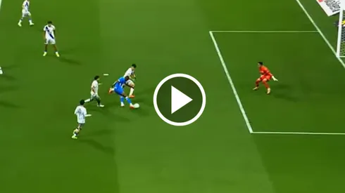 Christian Ebere puso el 2-1 de Cruz Azul tras una jugada maestra de todo el frente de ataque de los cementeros.