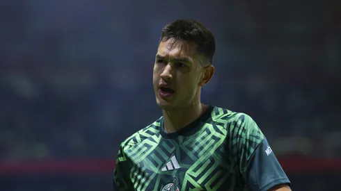 Cruz Azul marcó a César Montes como su prioridad en el mercado de fichajes, pero la negociación estaría frenada.