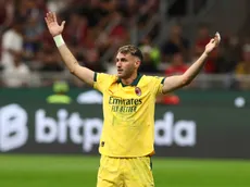 Palo definitivo del Milan a Santiago Giménez