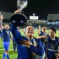 Víctor Velázquez tras el título de Cruz Azul: "Aquí todos nos exigimos"