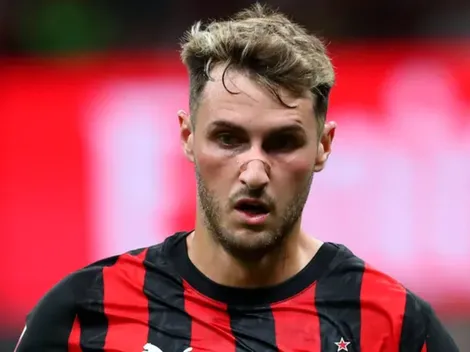 Tras ser borrado del Milan, dos italianos pujarían por a Santiago Giménez