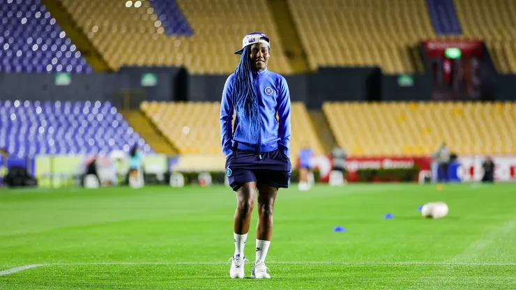 Karol Arcanjo deja Cruz Azul Femenil tras apenas un semestre en la institución.