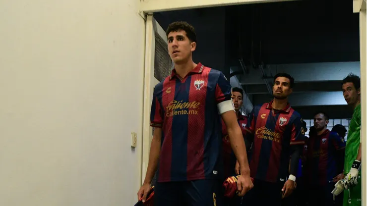 Nicolás Carrera, capitán de Atlante, se refirió al duelo ante Cruz Azul por el Apertura 2026.