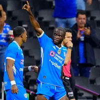La postura de Ebere en Cruz Azul tras el interés de Vasco da Gama