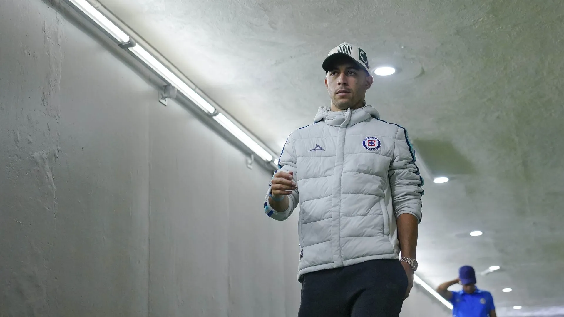 Al Jazira y AS Mónaco se disputan el pase de Erik Lira. (Imago7)