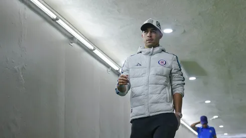 El Al Jazira de los Emiratos Árabes Unidos tendría sobre la mesa una oferta millonaria para Cruz Azul por el pase de Erik Lira.