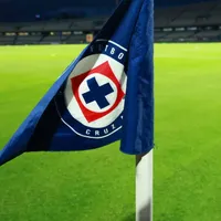Afición de Cruz Azul pide la salida de Mafer Pons