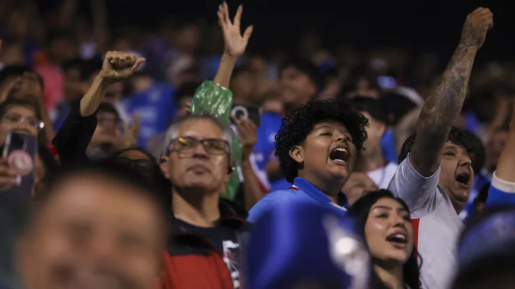 Cruz Azul quedó eliminado y la afición señaló al culpable. A pesar de ser el primer fracaso de Joel Huiqui, el DT no es a quien apuntan.