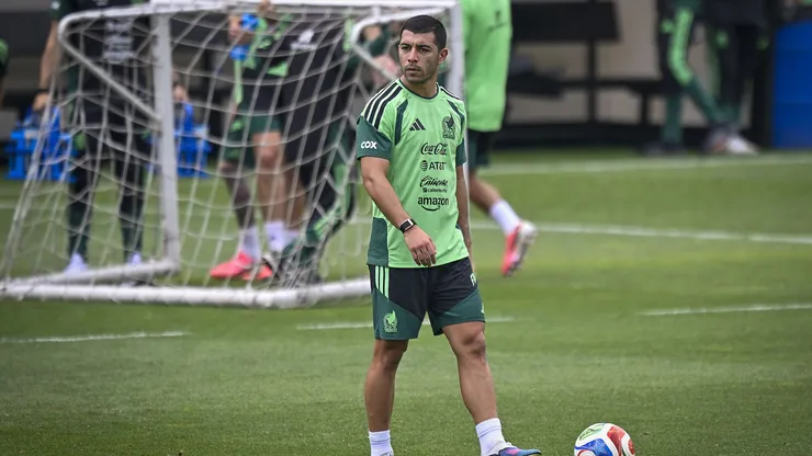 El cuadro francés se habría decidido y ahora sí irán por el fichaje del mediocampista y capitán de Cruz Azul.
