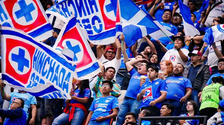 Cruz Azul hila su segunda derrota de manera consecutiva en el Apertura 2026 y la afición empieza a exigir respuestas.