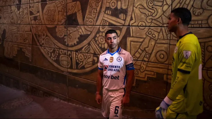 El cuadro francés ya habría hecho su primera oferta formal por Erik Lira pero Cruz Azul la consideró insuficiente.