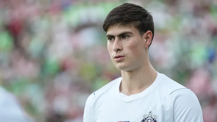 La venta de la Hormiga González al Olympiacos sería una de las más costosas para un futbolista mexicano que parte hacia Europa.