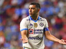 El futuro de Erik Lira: Mónaco, ofertas en fila y el plan de Cruz Azul