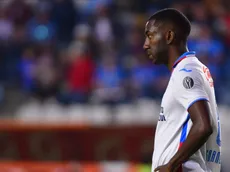 Carneiro debía pagar un multa si fichaba por este club: terminó en Banfield