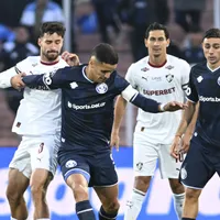 Así juega Álex Arce, el goleador mundialista que sonó en Cruz Azul