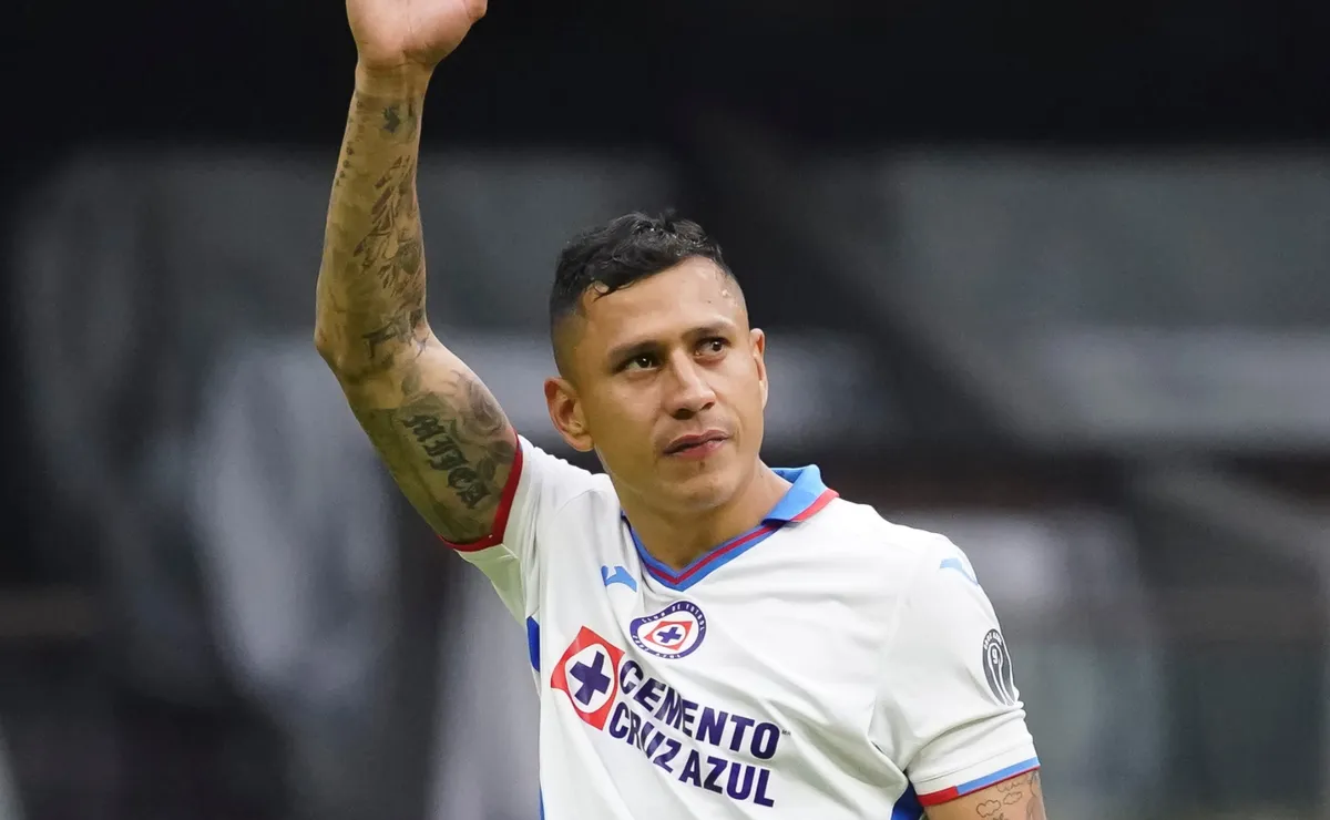 Se retira una leyenda de Cruz Azul: Cata Domínguez le dijo adiós al futbol: “Gracias por tanto”