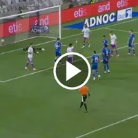 El gol de Giakoumakis en el Al Ain que desató la confusión total