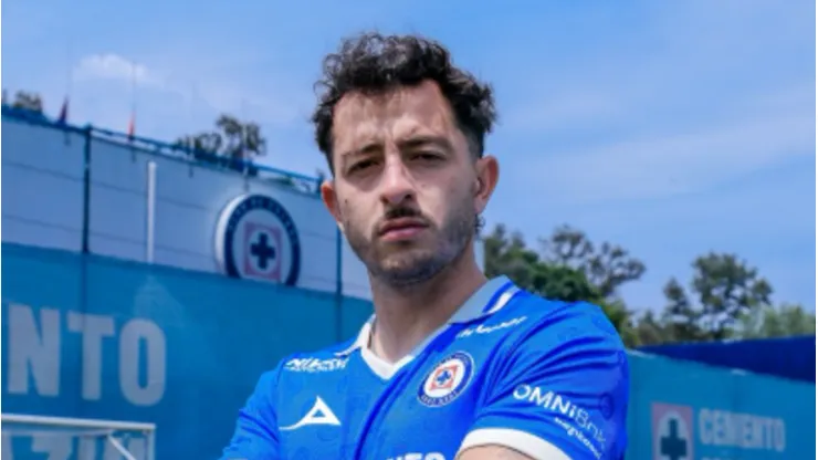 Alan Mozo es el tercer fichaje de Cruz Azul en este mercado de pases después de los de Juan José Calero y Alan Montes.