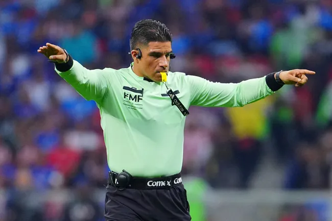 Quintero Hernández pitará a Cruz Azul por primera vez en el Apertura 2026 (Imago7)