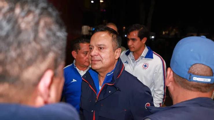 Cruz Azul ya tenía fijado un terreno para iniciar con los trabajos de construcción pero problemas con los dueños del espacio tumbaron el proyecto.