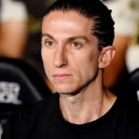 Filipe Luís sobre Erik Lira: "Es un futbolista TOP con nivel de Europa"