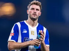 Mensaje de cuatro palabras de Santiago Giménez tras su debut en Porto
