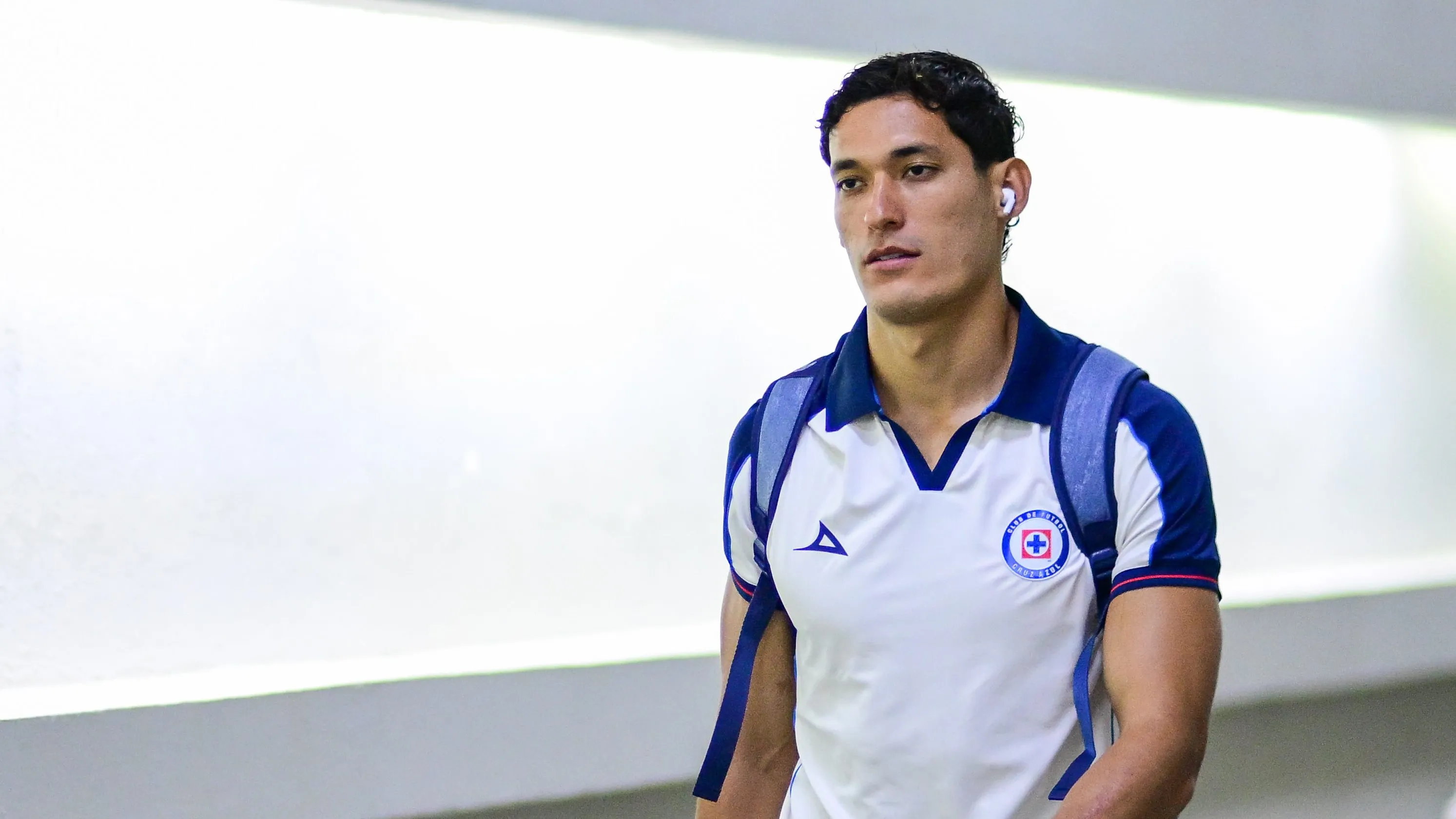 Chiquete Orozco puede jugar de lateral izquierdo. (Imago 7)