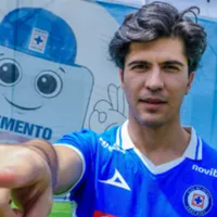 Cruz Azul presenta a Ralph Orquin y la afición se indignó
