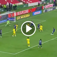 Jugada de pizarrón y GOLAZO de Palavecino vs. América