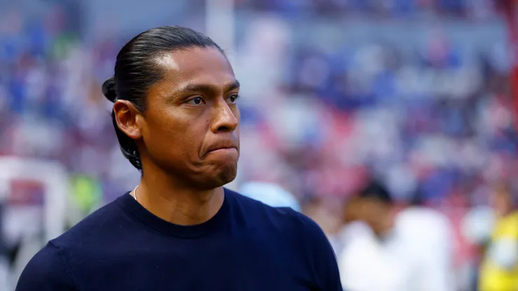 Joel Huiqui tiene por delante el desafío de reencauzar el rumbo de Cruz Azul.