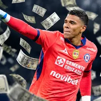 Actualizan el valor de mercado de Kevin Mier tras sus errores en Cruz Azul