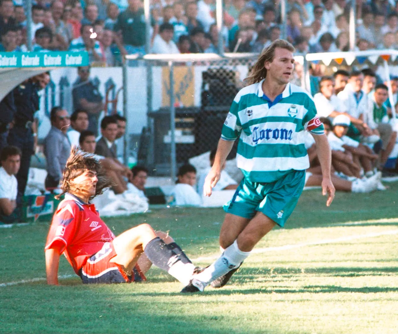 Héctor Adomaitis recordó sus etapas en Cruz Azul y Santos, y explicó la diferencia en el vínculo con las instituciones (GENTILEZA)