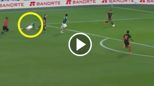 Al igual que lo viene haciendo en Cruz Azul durante las últimas semanas, Jeremy Márquez inició por la banda derecha.