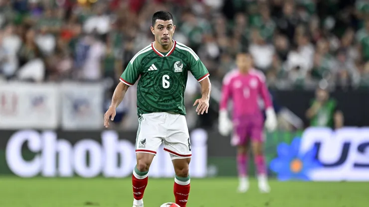 Santiago Giménez y el Tala Rangel fueron los más señalados por la derrota de México pero Erik Lira salió al rescate.