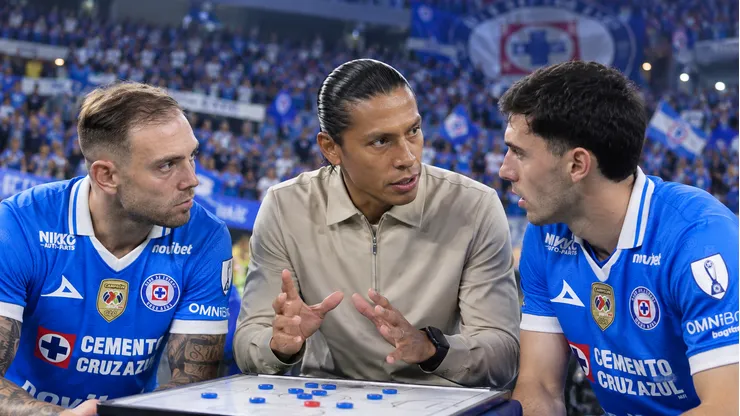 Joel Huiqui habló de Rotondi y Paradela y si estarán disponibles ante Pumas.