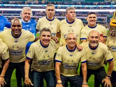 Potro Gutiérrez posó con la del América y lo criticaron