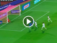 Con el arco libre, Andrés Montaño le anotó el gol a Pumas