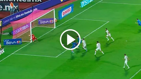 El gol de Andrés Montaño ante Pumas.