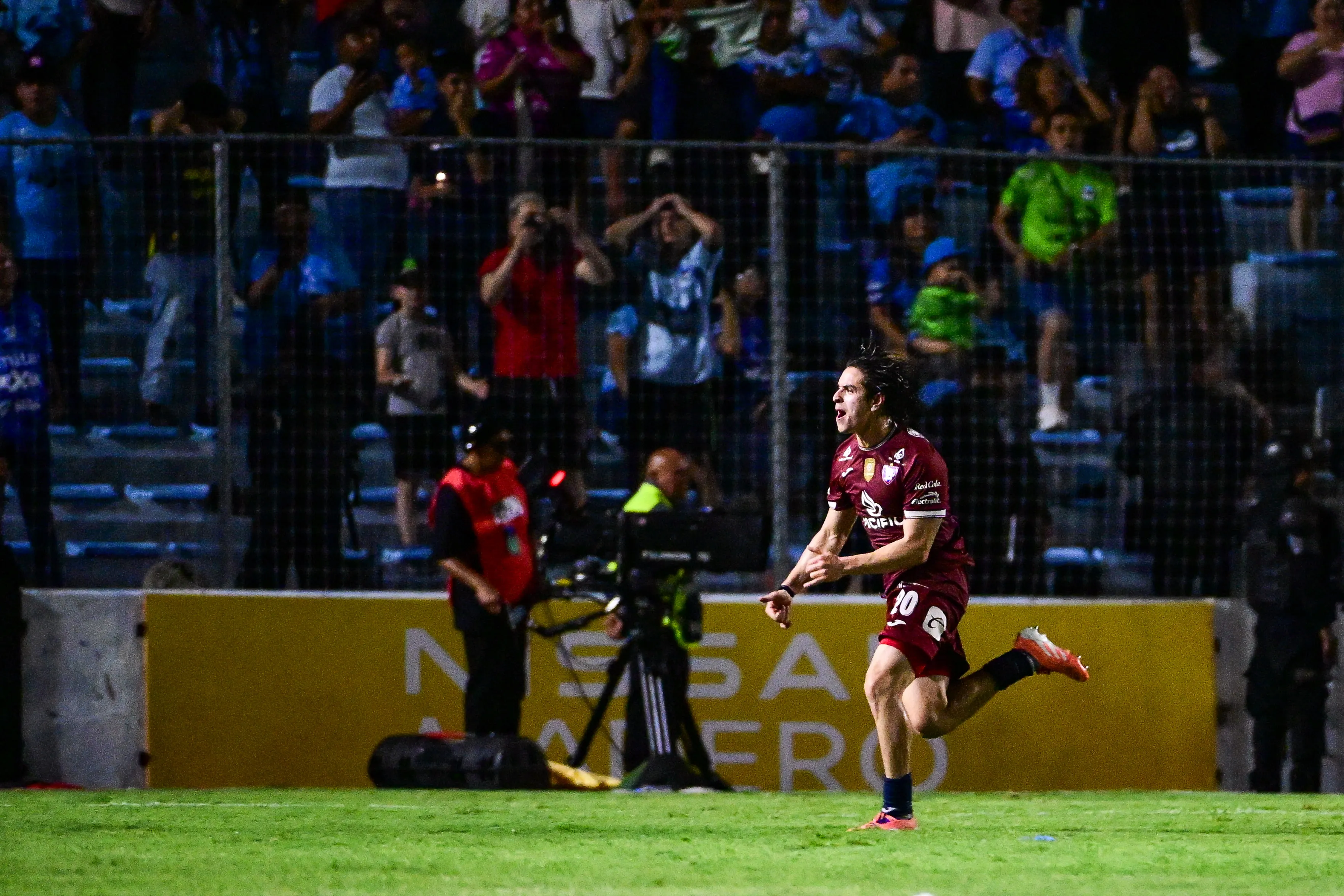 Sámano anotó un gol en el Campeón de Campeones con Tepatitlán. (Imago 7)