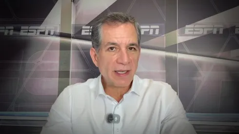 Javier Alarcón analizó el presente de Cruz Azul y le marcó las claves a Huiqui para salir del bache.