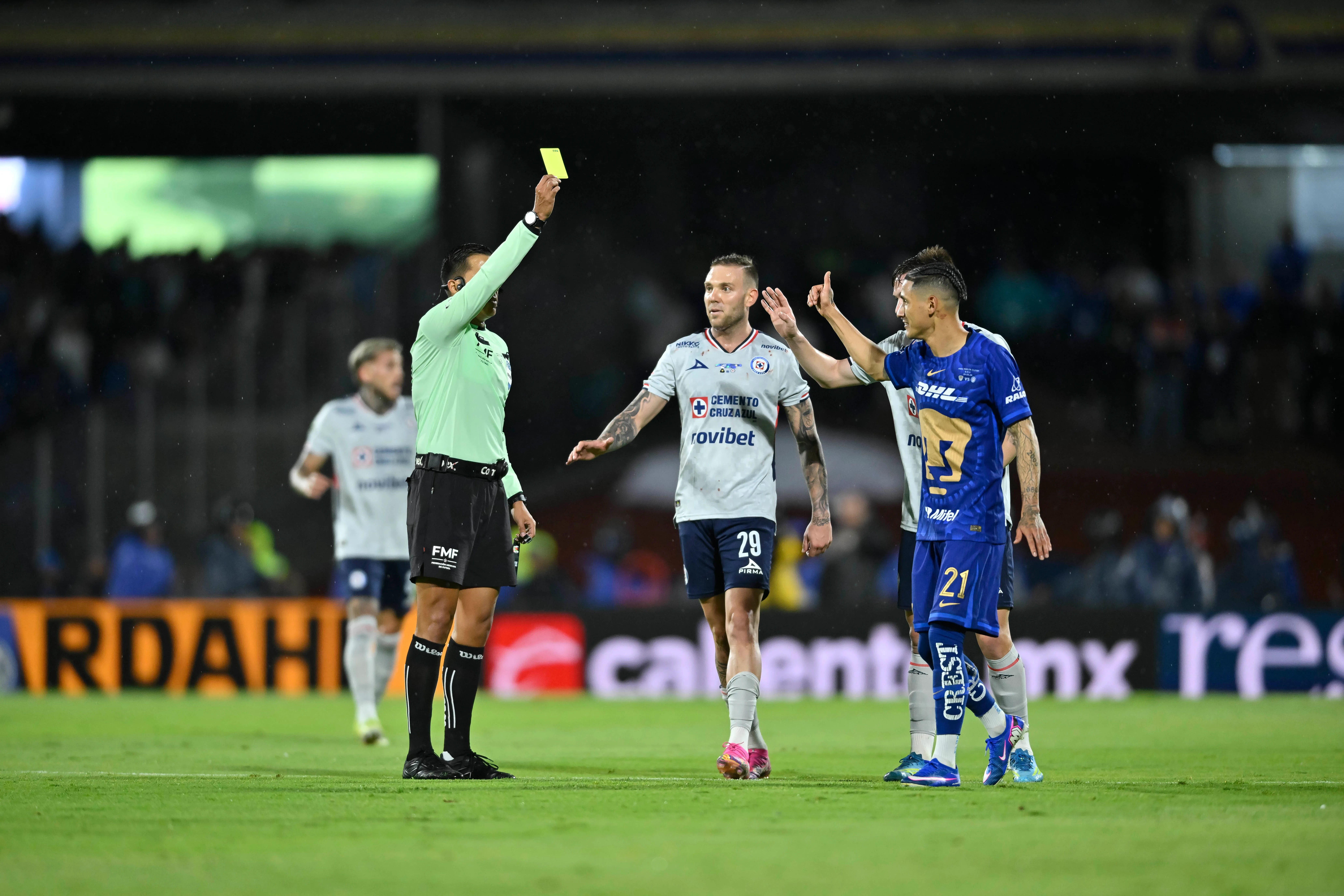 Quintero Huitrón pitó en la final que coronó a Cruz Azul como campeón de Liga MX, ante Pumas.