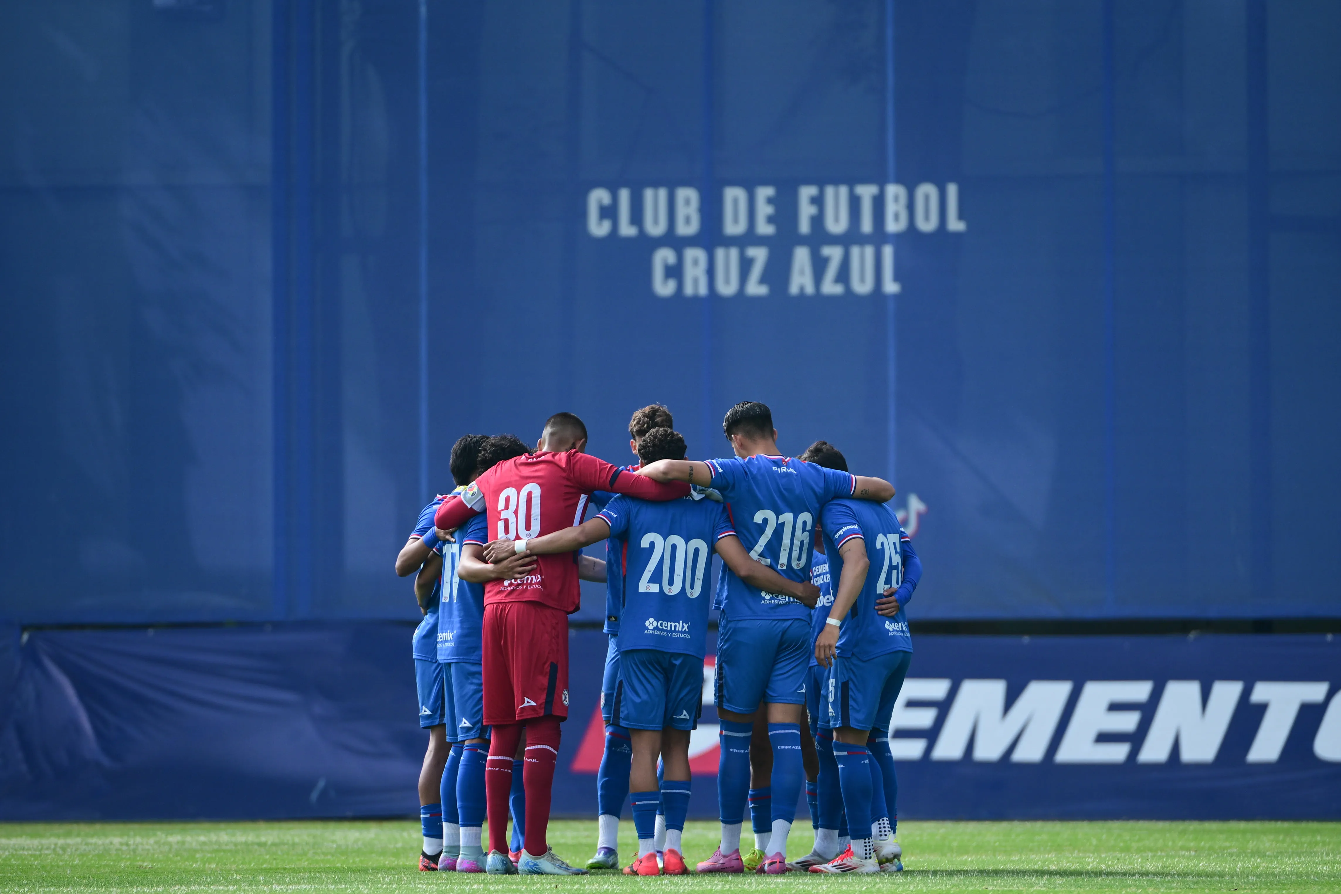 Cruz Azul anunció visorías para aspirantes a sus fuerzas básicas. (Imago7)