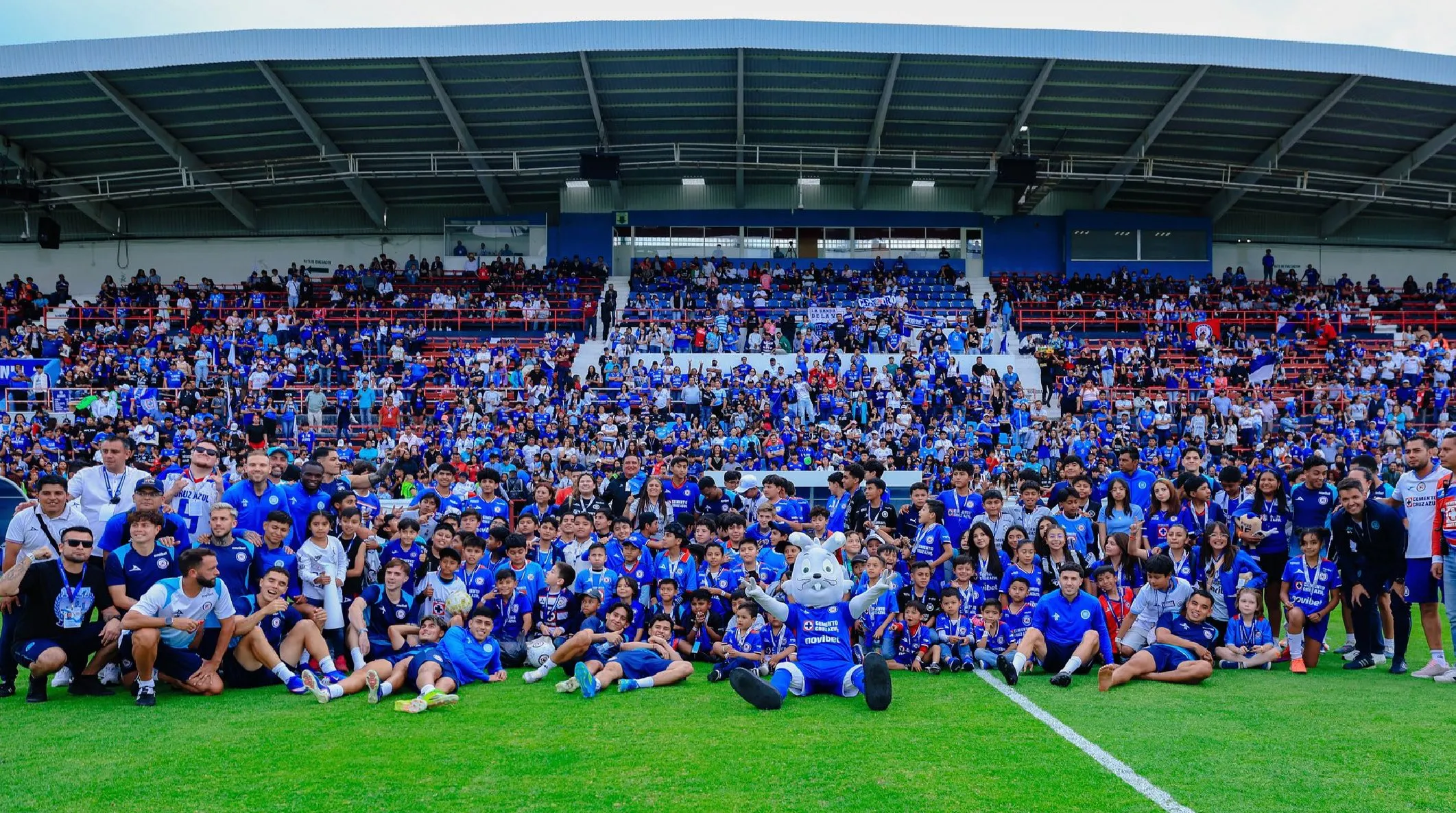 Cruz Azul ya estuvo en la Ciudad Cooperativa de Hidalgo durante el 2026 para un amistoso. (Twitter)