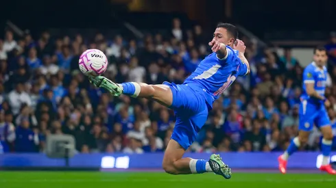Andrés Montaño gana adeptos en Cruz Azul a base de buenos rendimientos, goles y asistencias.